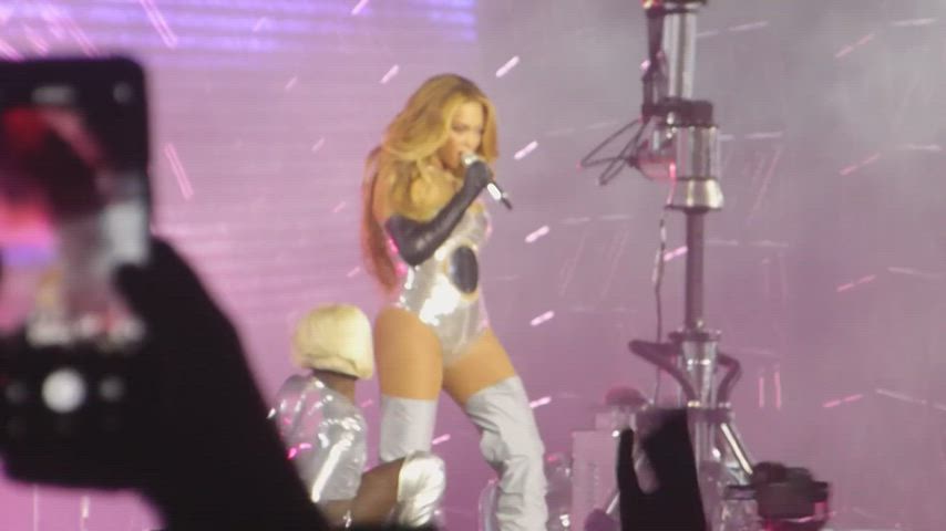 ass big ass thick gif