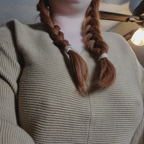 amateur big tits natural tits redhead gif