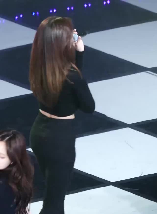 161130 Apink Eunji 2