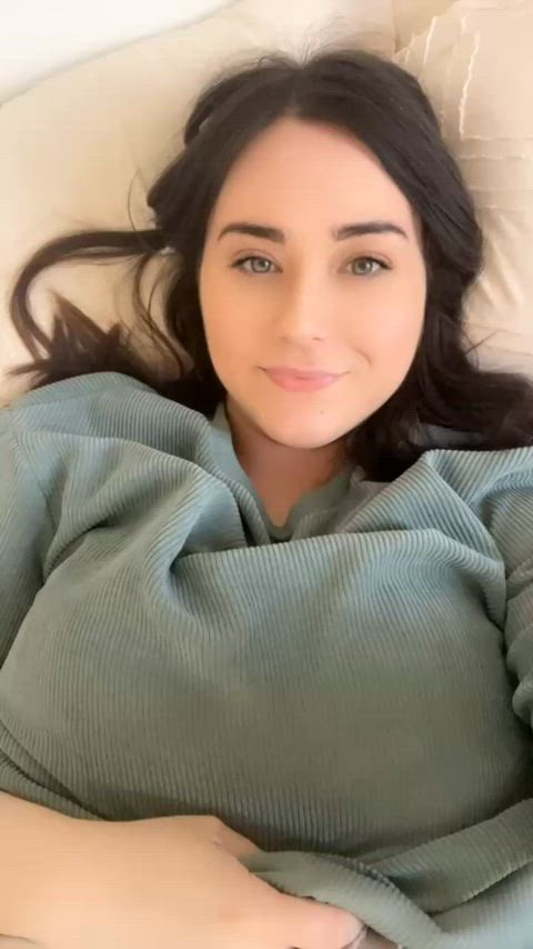 big tits natural tits solo gif