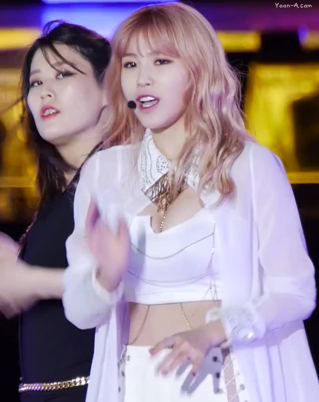 150523-1 Hyosung kgirls