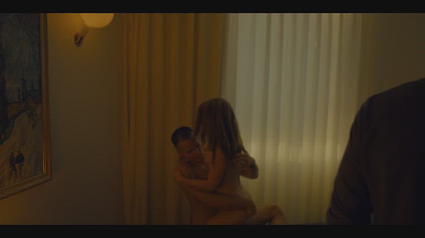 Elisabeth Ehrlich in "Beat" (2018) [S1E4/E5]