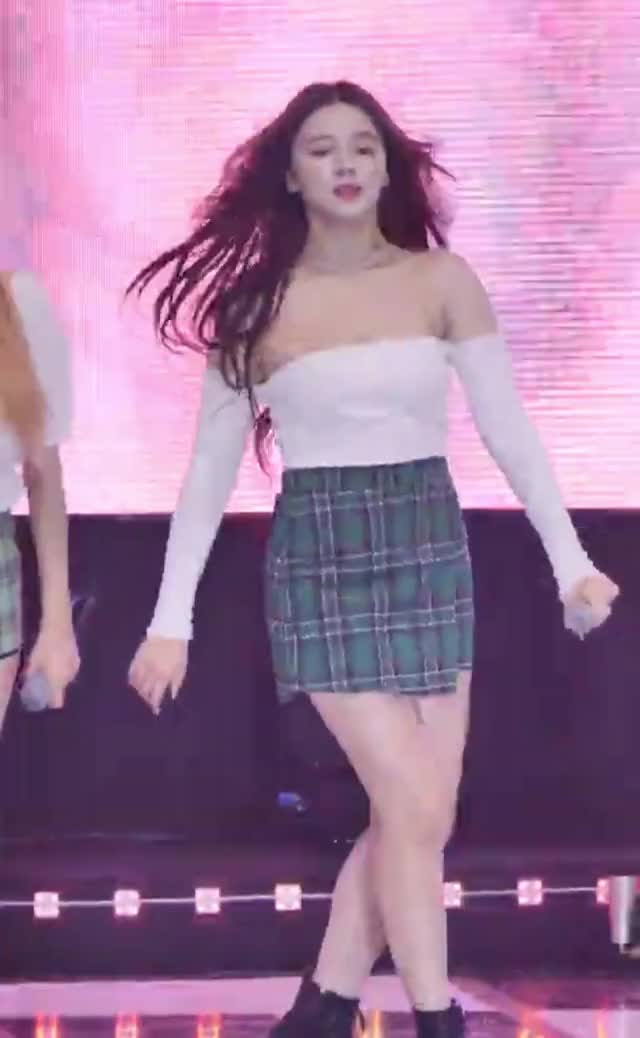 n a n c y ~ b a a m ~ s l o w m o ~