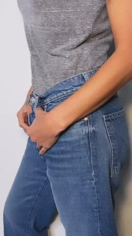 big tits brunette model natural tits nicole scherzinger stomach gif