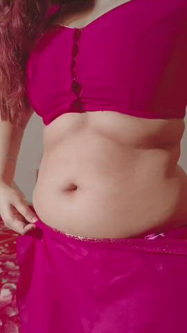 বিবাহবার্ষিকী উপলক্ষে পাড়ার