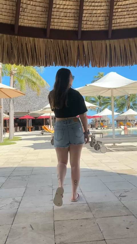I was so embarrassed to flash my boobs at the resort