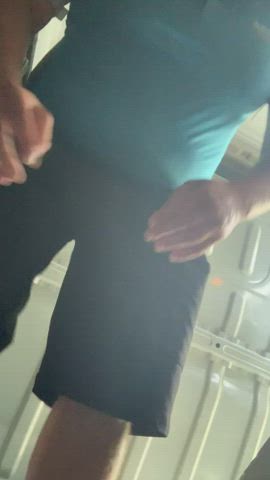 Morning edge sesh turned into a quick cargo bust. I got an expert package for you