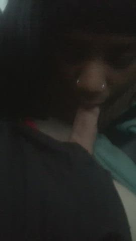 I love sucking my fans dicks especially when is a BWC 😍😍