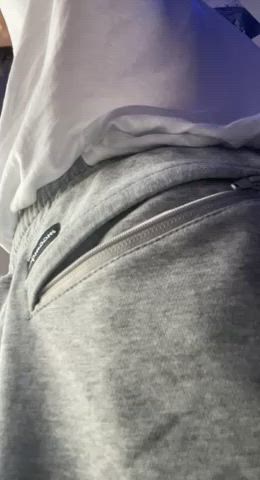 Been told my twink ass is pretty nice. You can touch me if I you’ll let me touch