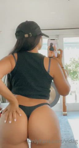 ass big ass selfie gif