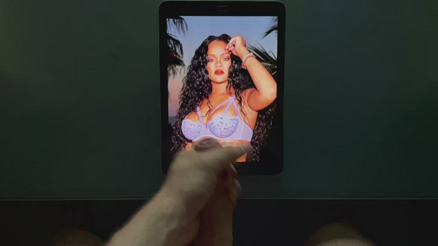 boobs celebrity cum on tits cumshot facial rihanna tits tribute gif