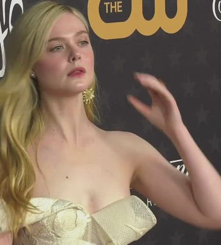 Elle fanning