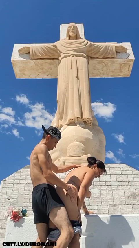 amateur exhibitionist hotwife public real couple sex slut trashy trashy boners hold-the-moan