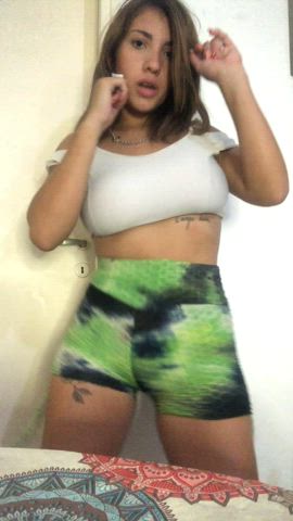 hot babe jiggly belly