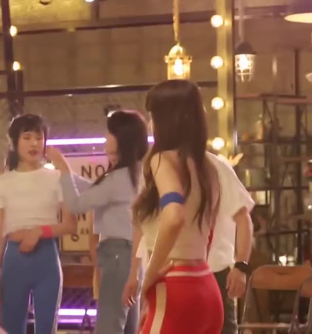 NATURE(네이처) Saebom POP COVER -Kiss- Filming Diary #3
