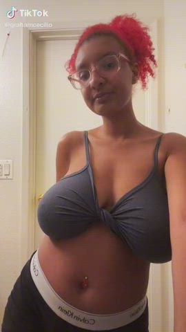 Big Tits Dancing Saggy Tits gif