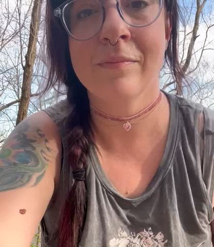big tits boobs milf natural tits onlyfans tits girls-with-glasses hold-the-moan gif