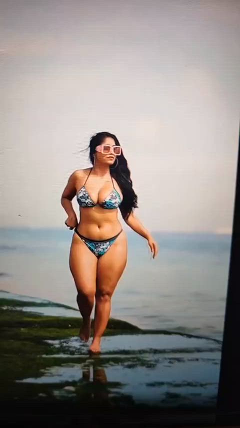 desi gooning tribute gif