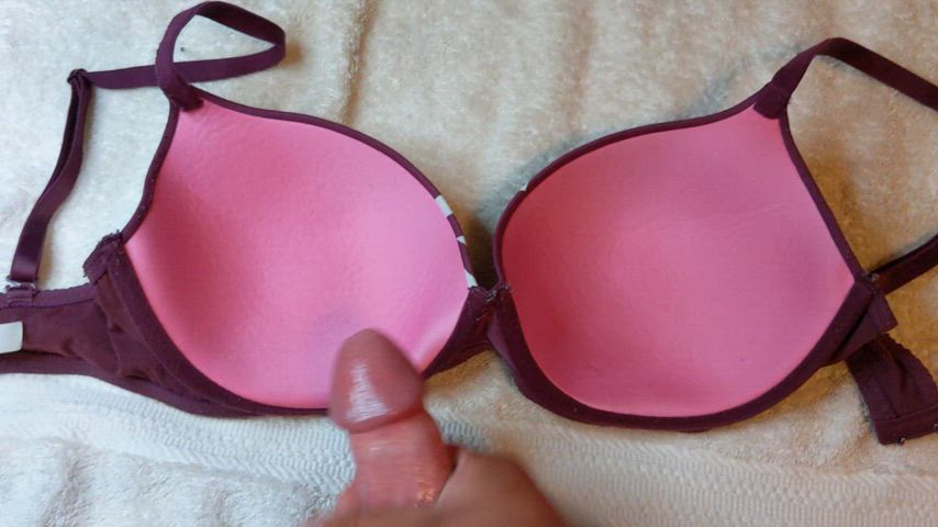 bra cum cumshot fetish gif