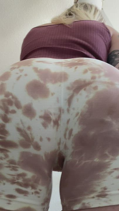 Booty Jiggling Leggings Twerking gif