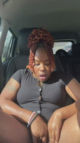Watch me cum &amp; squirt all over the car; links in the comments