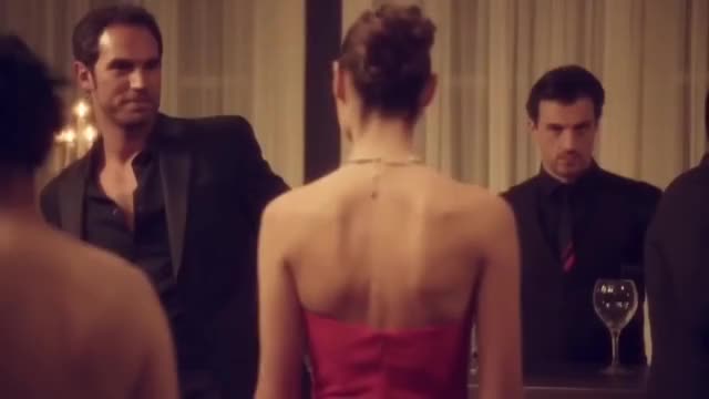 Gal Gadot Hot & Sexy Tribute