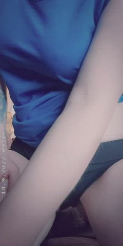 Want to explore my colorful world?