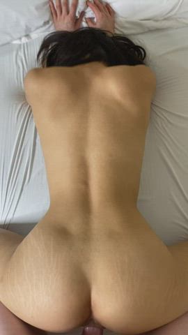 Do you like to watch my ass jiggle?