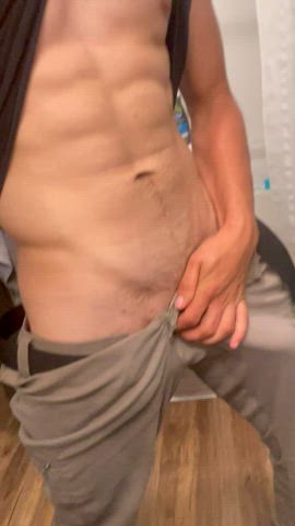 Cock is bulging outta my work pants rn I need help