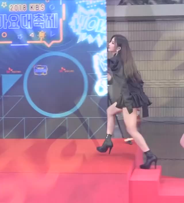 181228 (G)I-DLE Soyeon 1