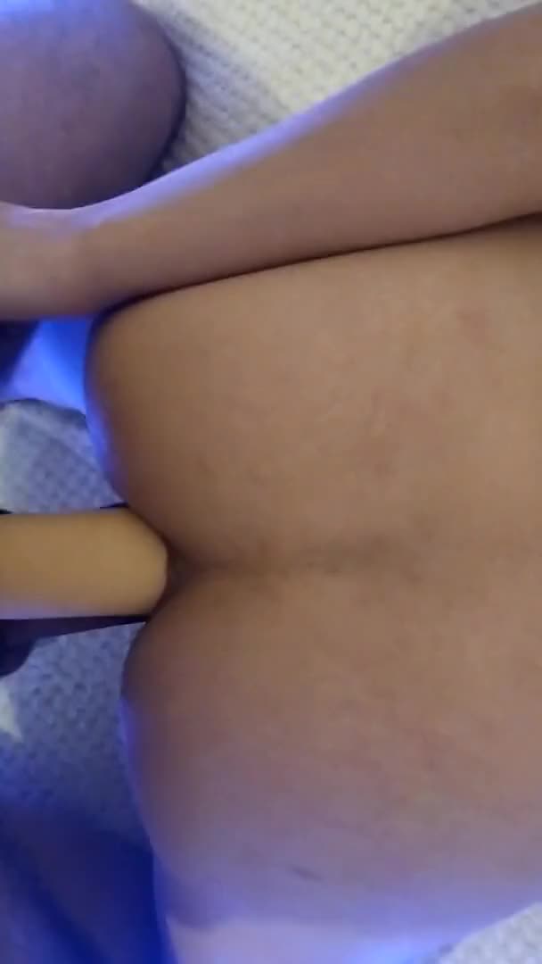 Lil Didi - Merry Christmas Home Anal