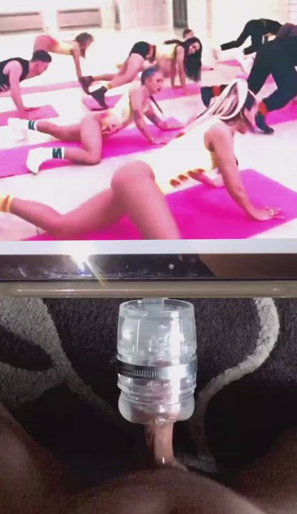 Dua Lipa “helping” me get a workout lol ? Fucktribute