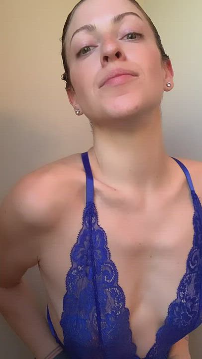 I know you want to watch me get naughty on camera 😈