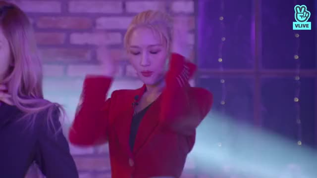 V LIVE - DREAMCATCHER X Rooftop Live - 드림캐쳐의 루프탑라이브! 41