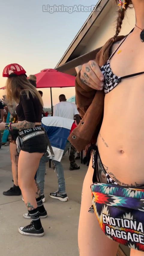 Tiny titty and perfect pussy flasher!