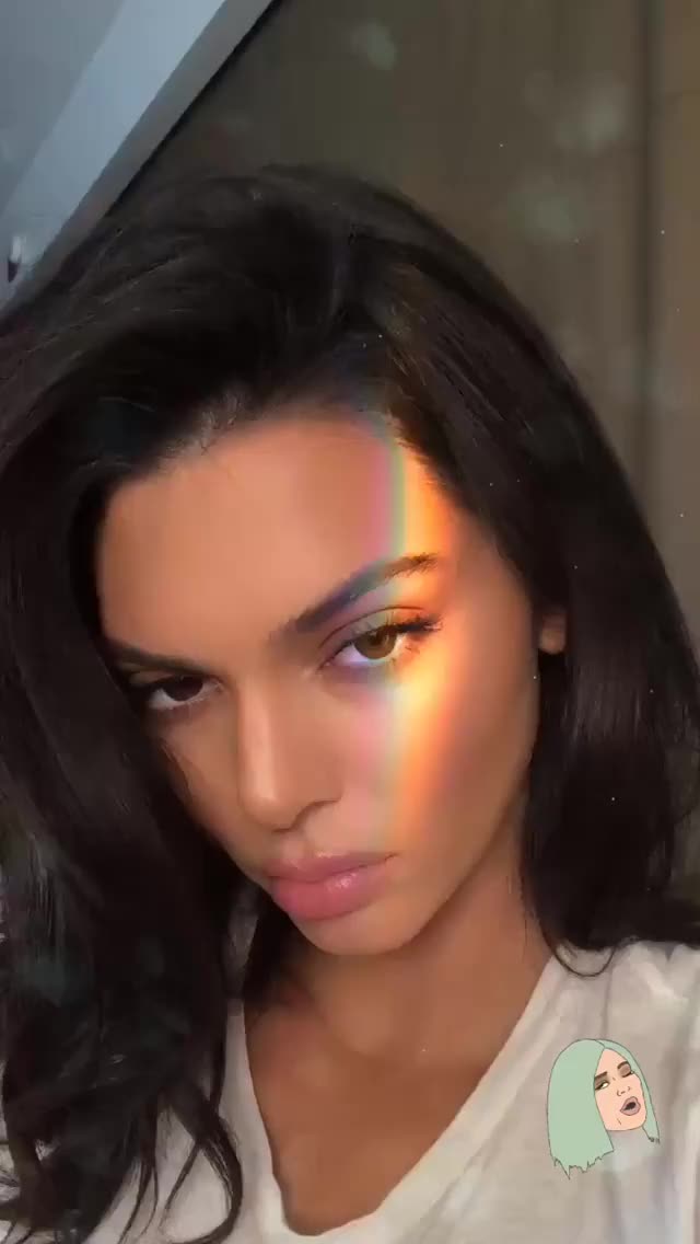 Kendall Jenner - (09.09.18) Instagram Story