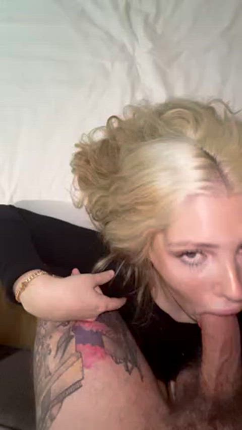 amateur big dick blonde blowjob cumshot gif