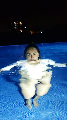 Cum splash around with me in the pool...