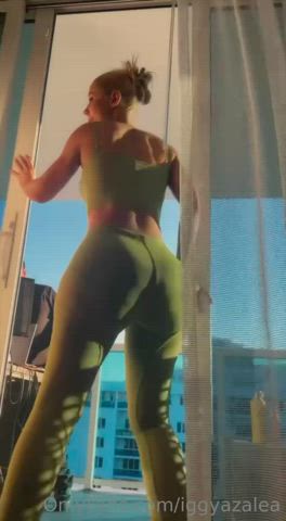 australian big ass big tits celebrity dirty blonde iggy azalea onlyfans pawg twerking