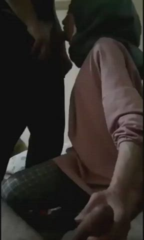 Cuckold Hijab Malaysian gif