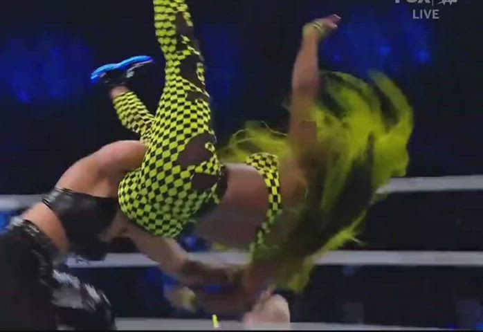 Australian Big Ass Goth Missionary Natural Tits Pawg Short Hair Wrestling gif