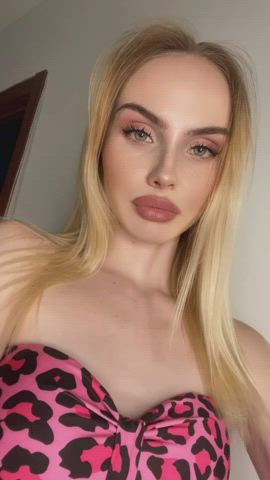 How do I look with my new sets of bikini