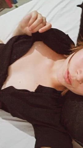 Hi loves 😍 my name is Sagi. I am 19 years old and I really want to learn to be