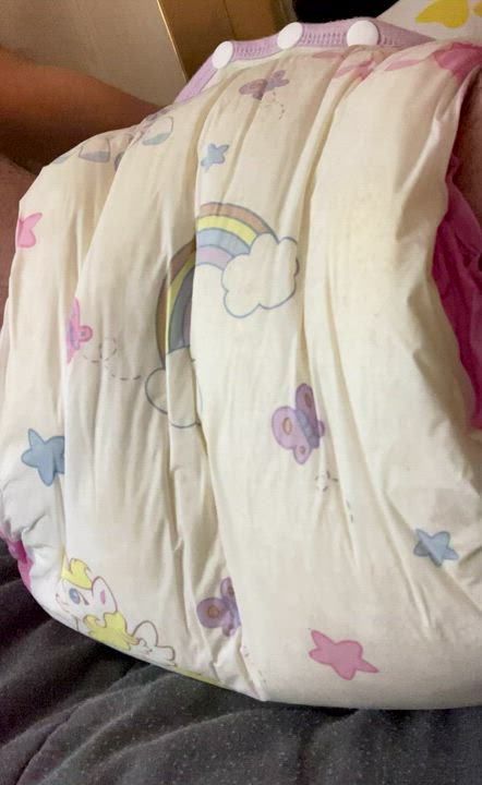 Diaper Messy Wet gif