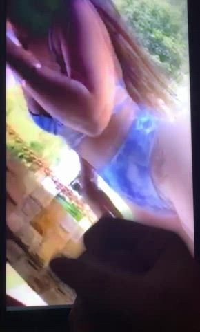 bust all over her ass 💦