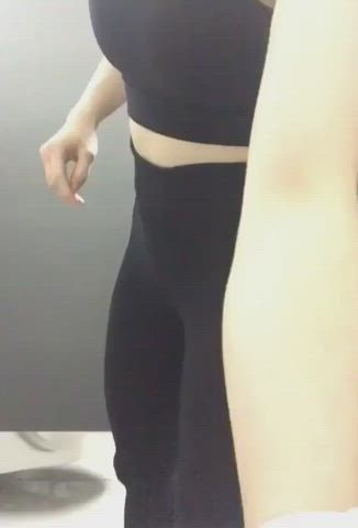 Showing ass and tits in the restroom