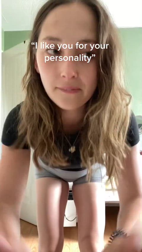 big ass spandex tiktok real-girls-on-tiktok gif