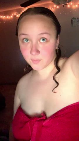 Just hopped out of the shower! <3