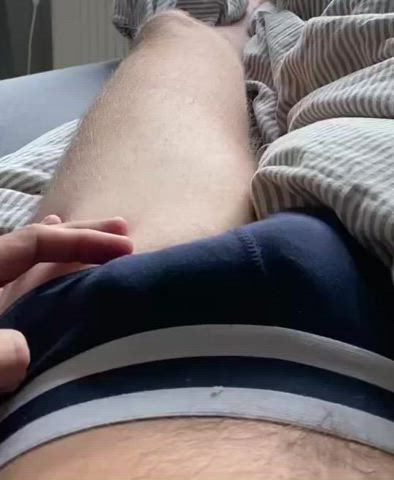[M] Lazy Sundays make my mind wander
