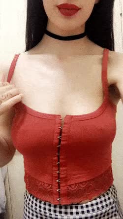 Pale titty drop